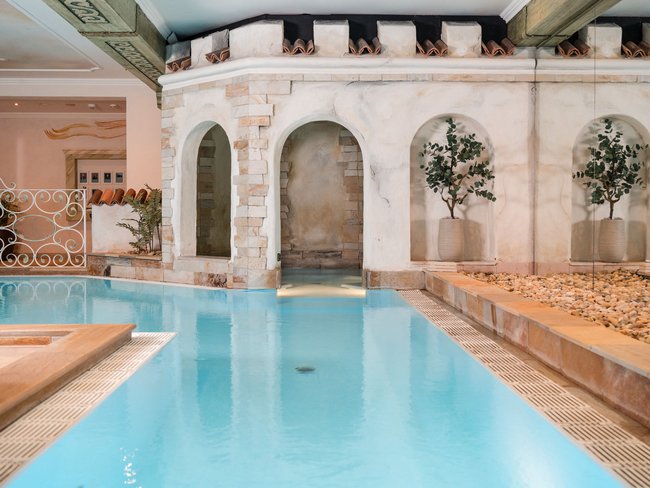 Auf in Ihr De-luxe-Wellnesshotel im Stubaital