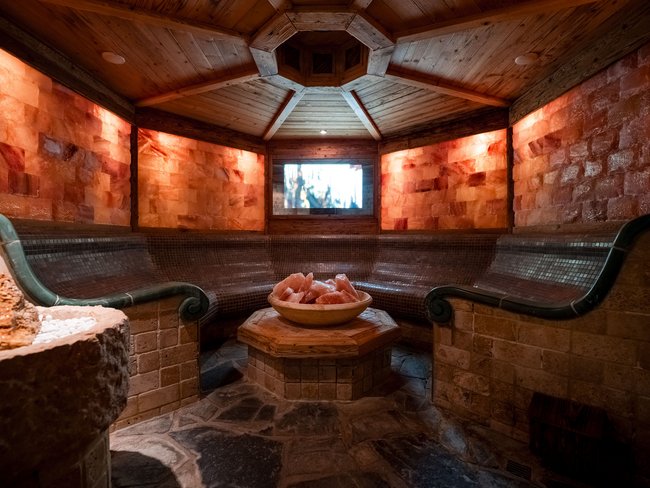 Auf in Ihr De-luxe-Wellnesshotel im Stubaital