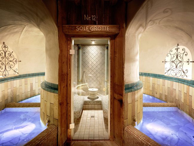 Auf in Ihr De-luxe-Wellnesshotel im Stubaital