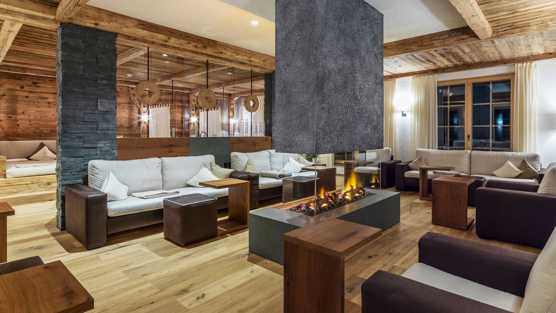 Willkommen im einzigen 5-Sterne-Hotel im Stubaital!